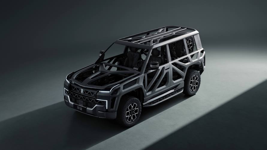 成都131仰望U8硬派越野的科技魅力，国能汽车对传统燃油车市场的冲击